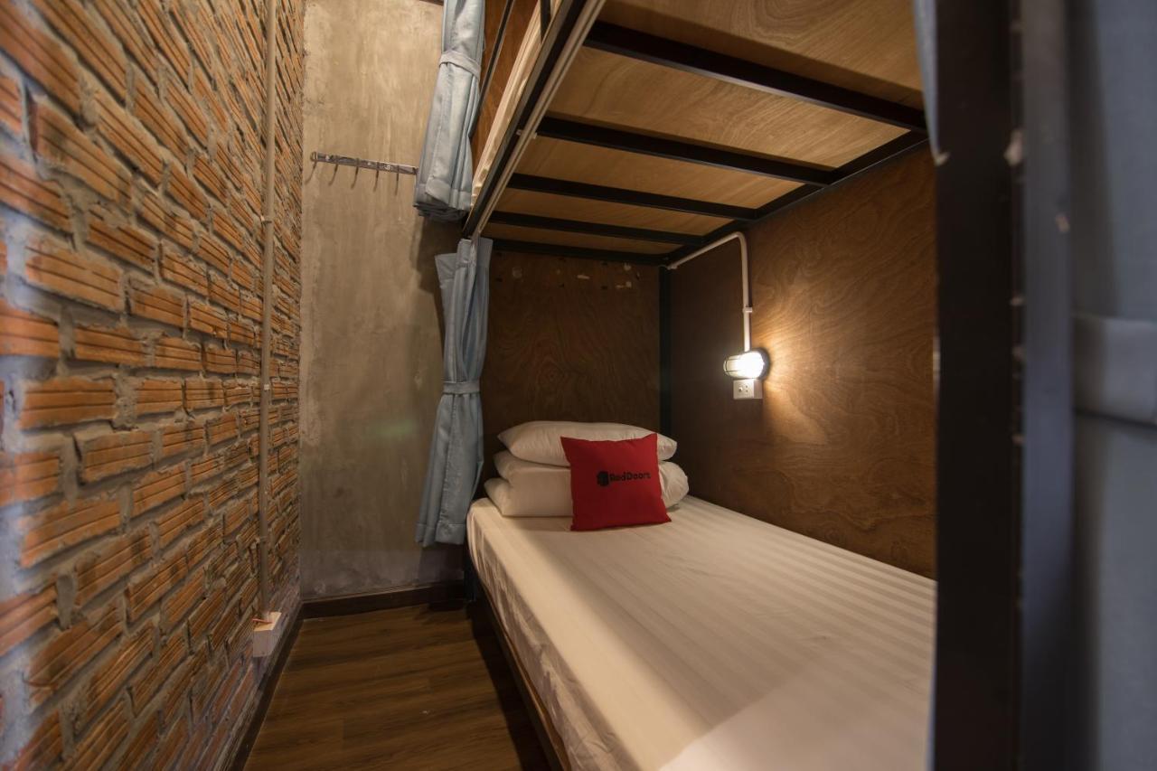 Reddoorz @ Tong Duy Tan Street (Adults Only) Vandrerhjem Hanoi Eksteriør bilde